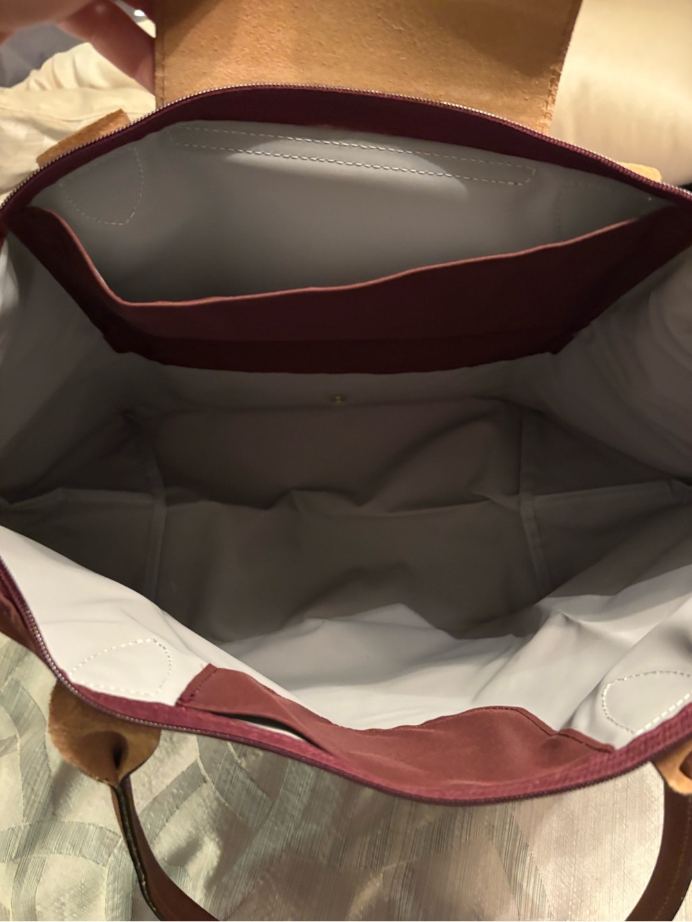 Burgundy Longchamp Large Le Pliage Tote - Picture 8 of 12